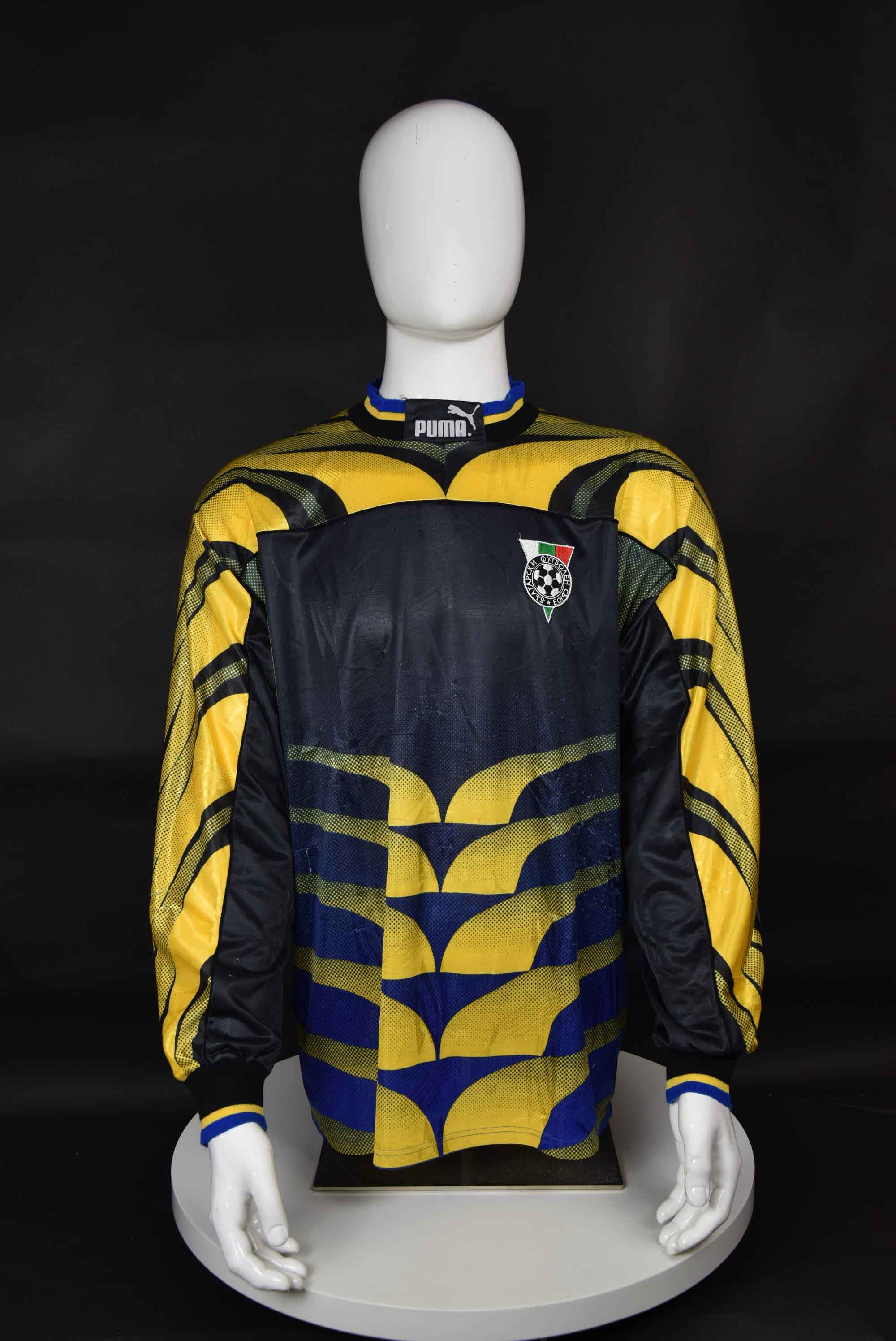 Борислав Михайлов front photo