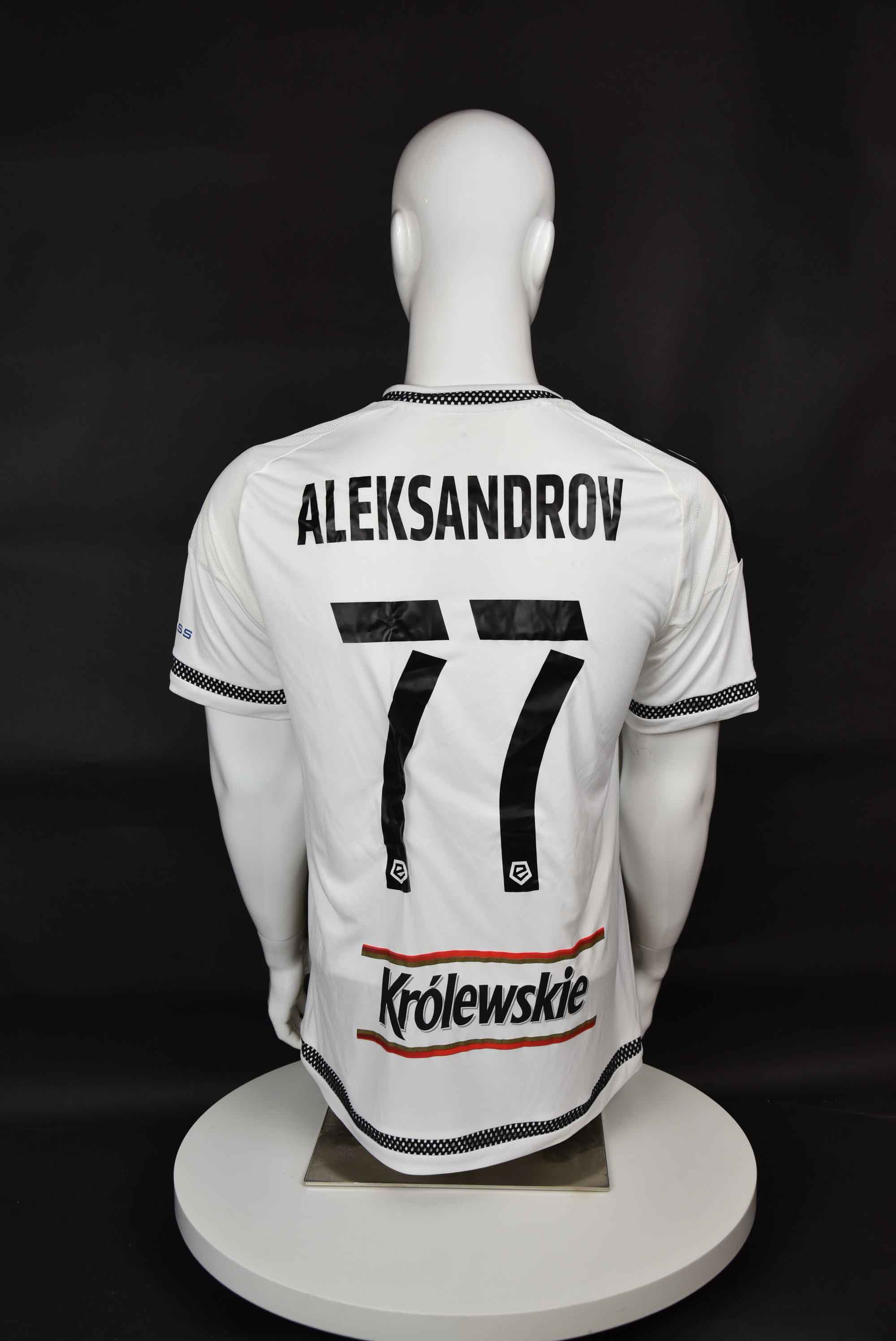 Михаил Александров back photo