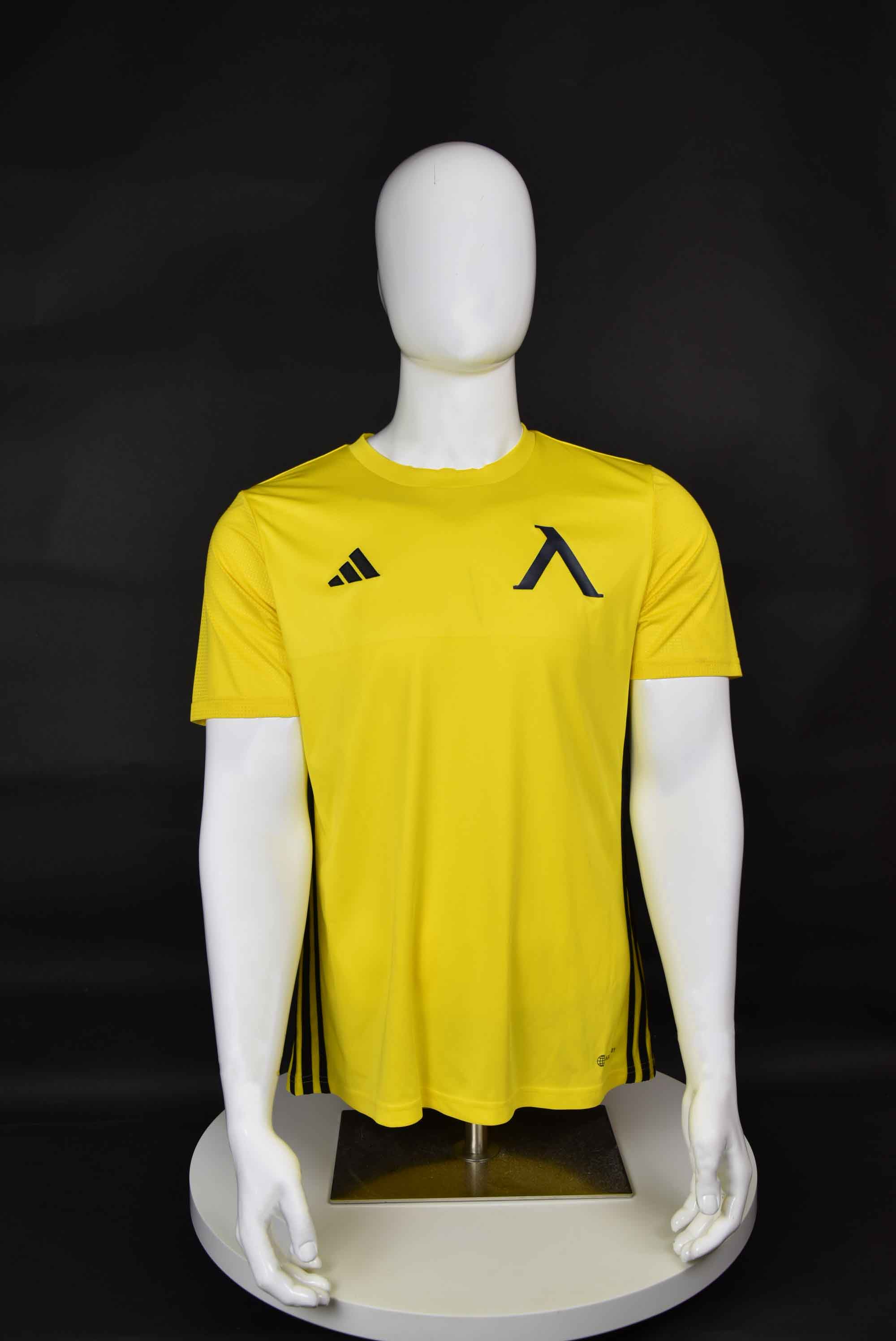 Жереми Петрис front photo