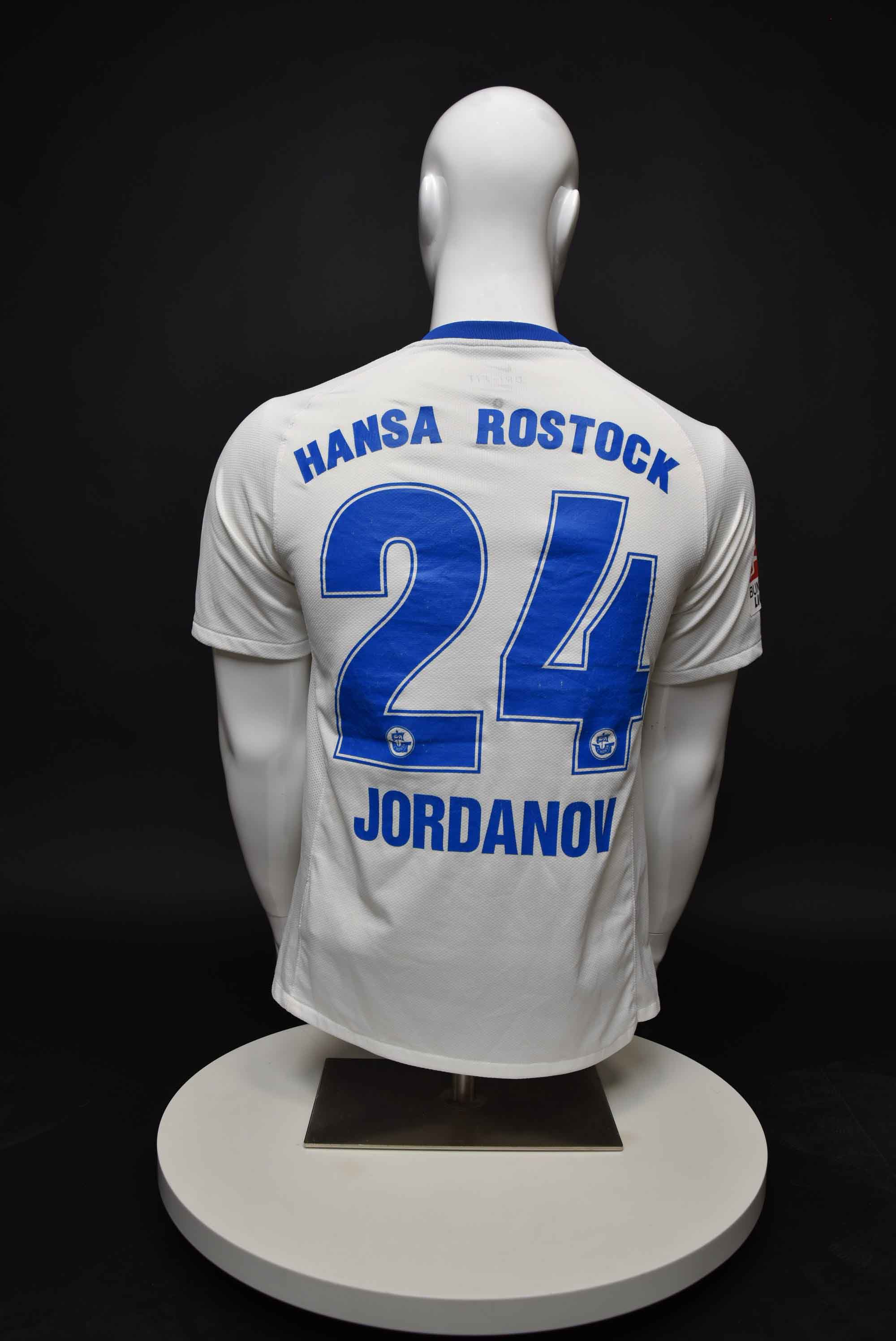 Едисон Йорданов back photo