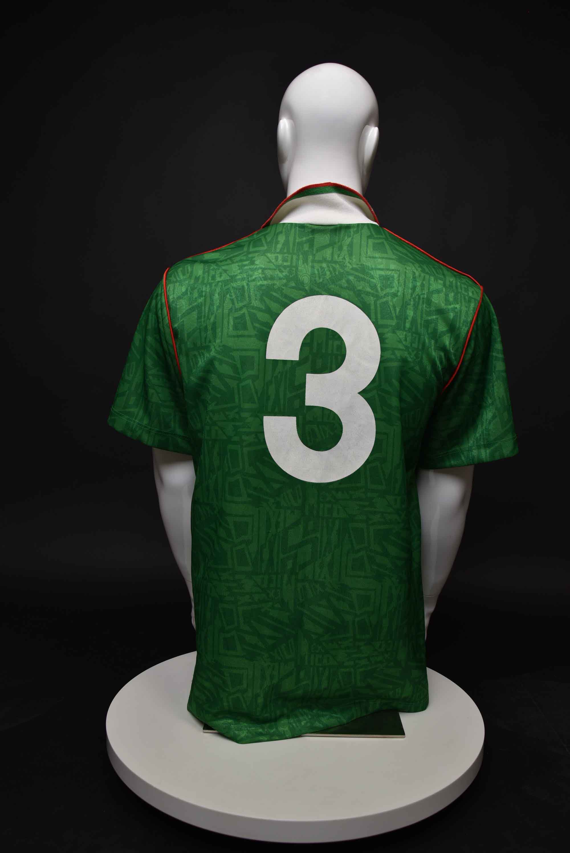 Хуан де Диос Рамирес Пералес back photo