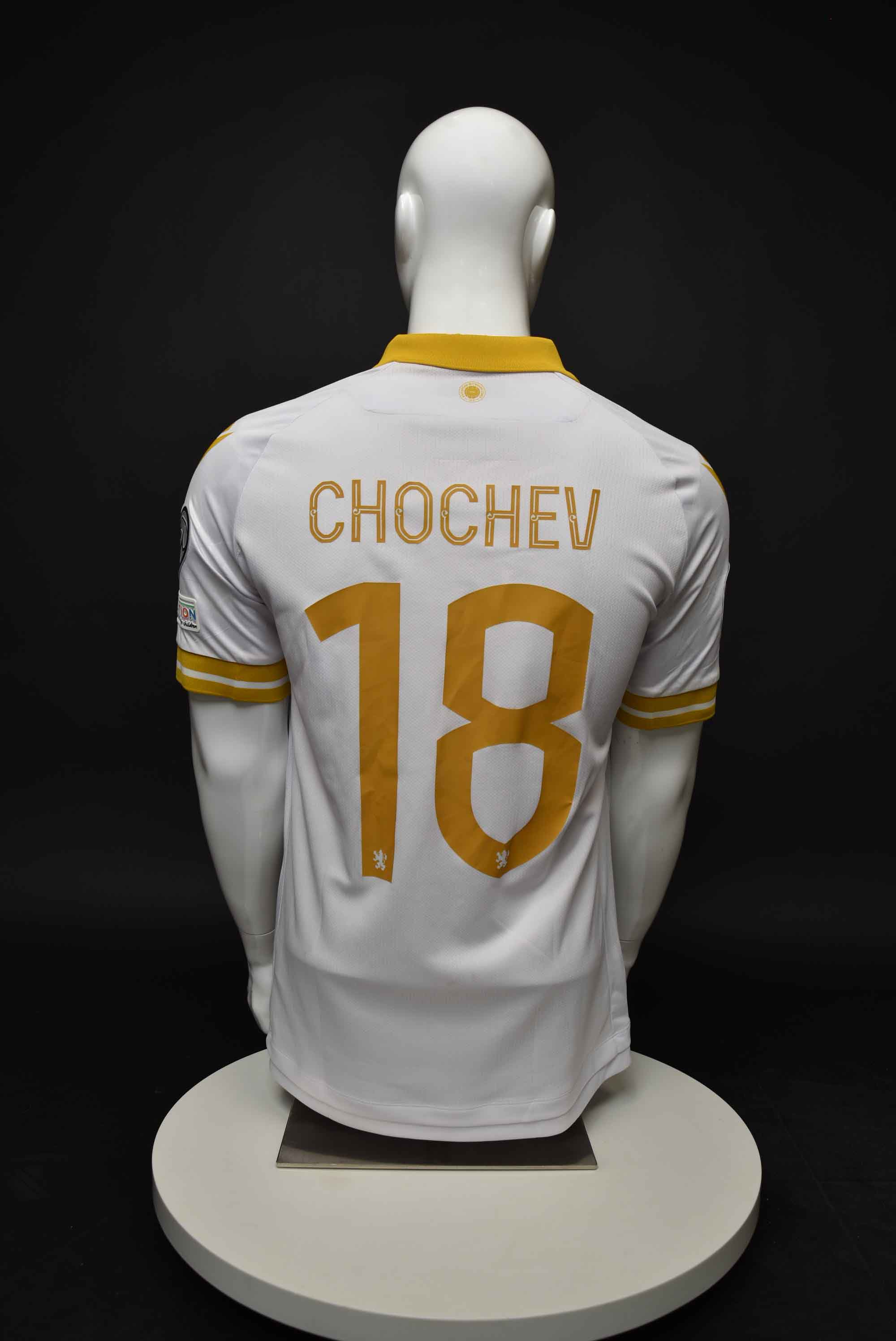 Ивайло Чочев back photo