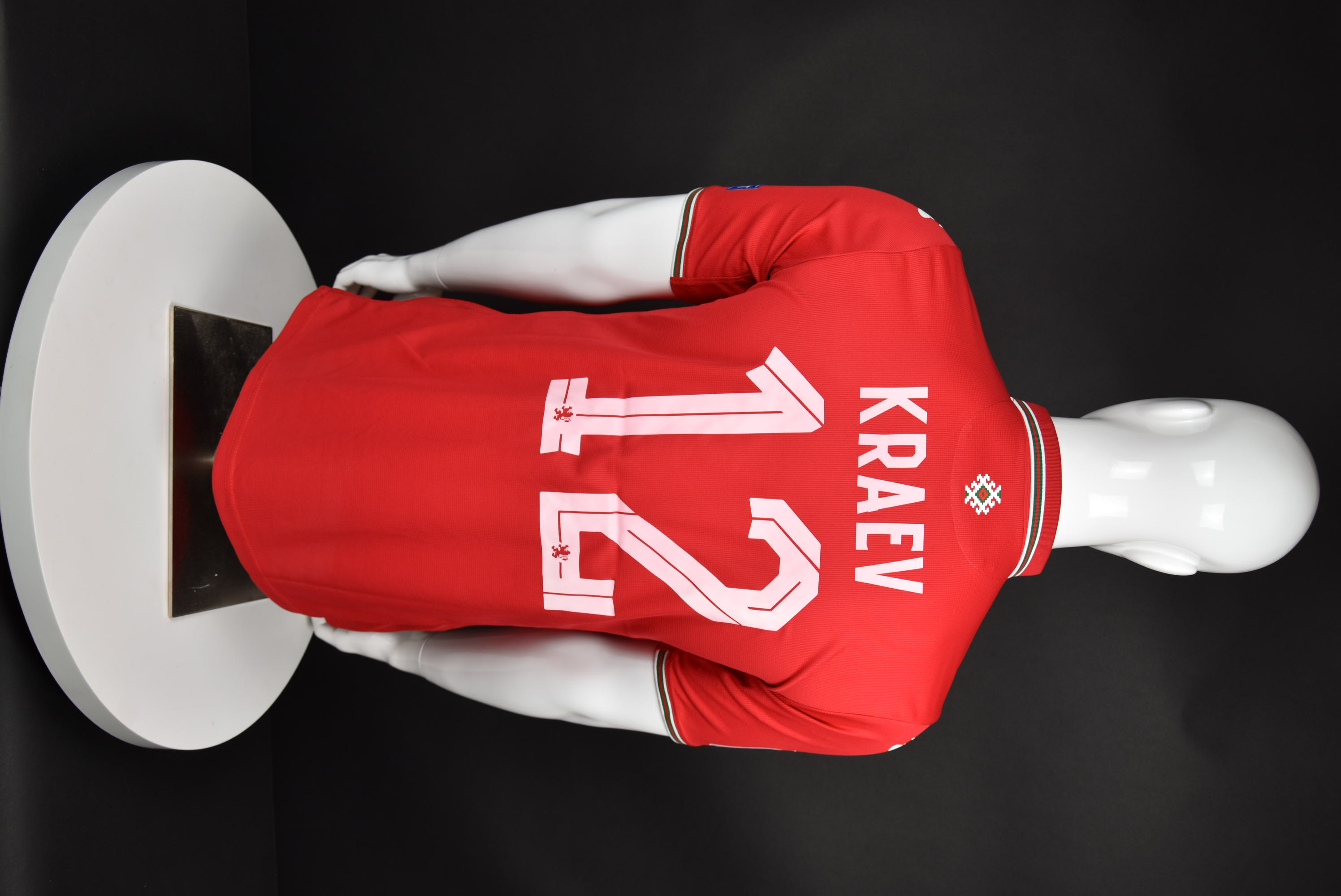 Божидар Краев back photo